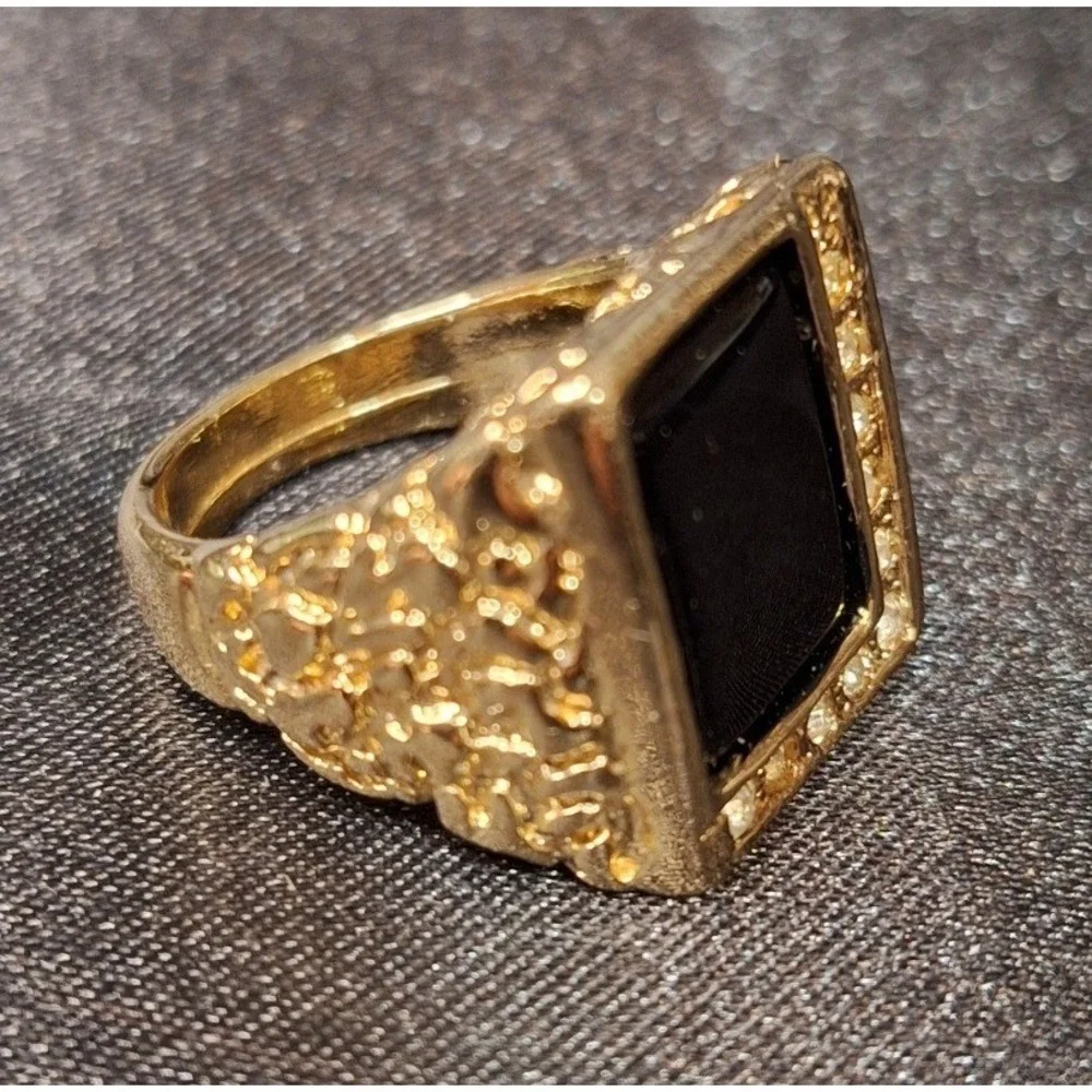 Mens Gold Tone Nugget Signet Ring Black Onyx Style Stone Rhinestones Size 9